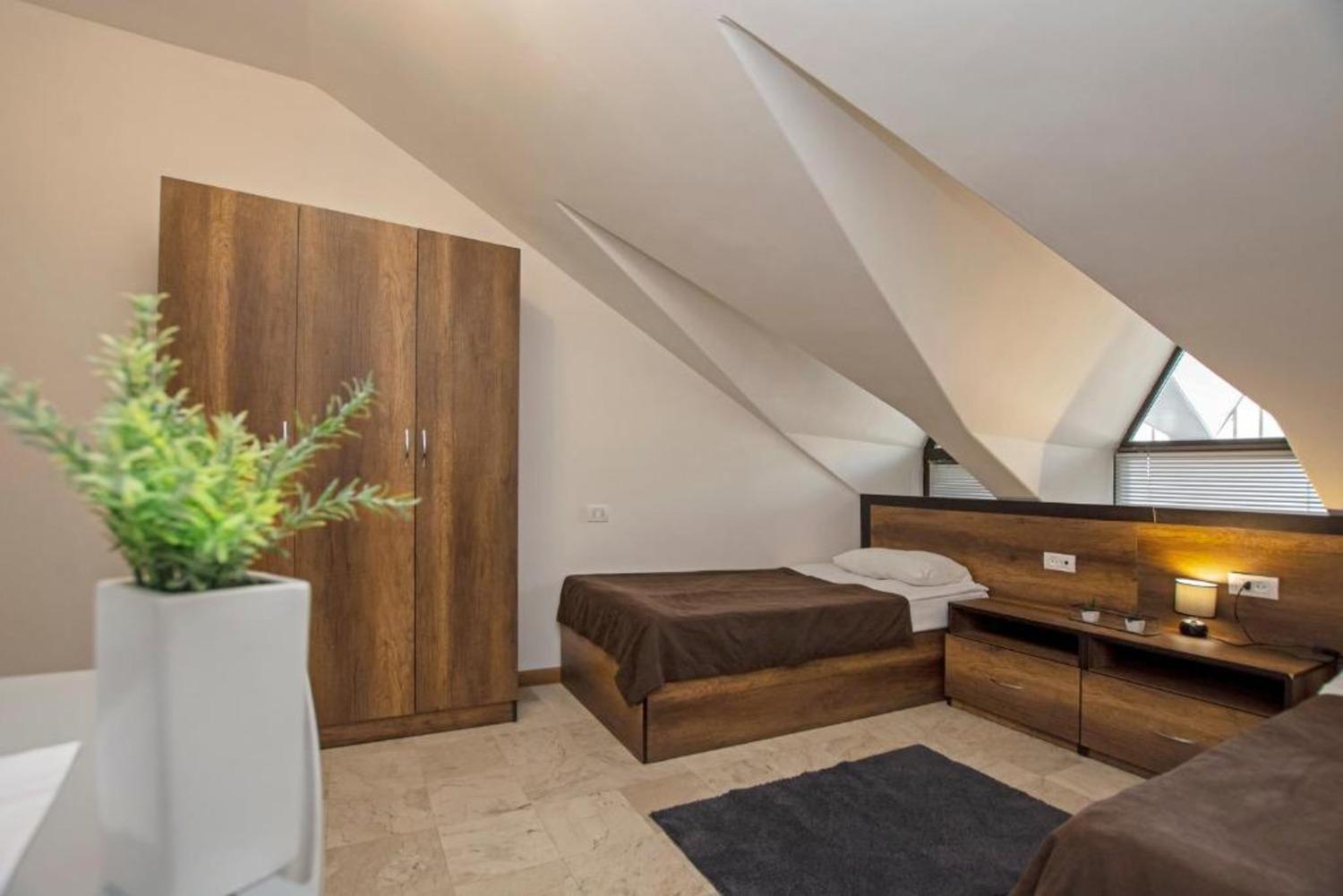 Hotel Season Erivan Dış mekan fotoğraf