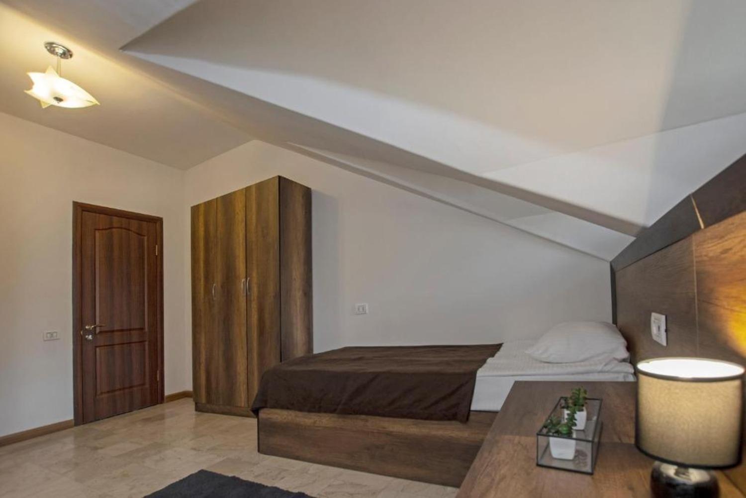 Hotel Season Erivan Dış mekan fotoğraf