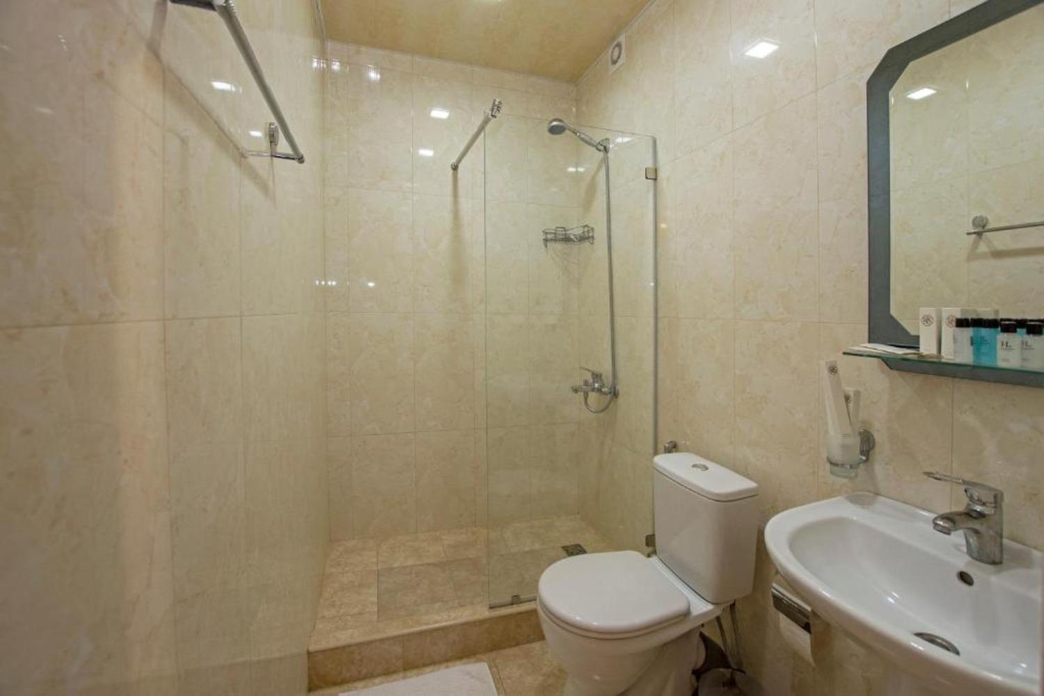 Hotel Season Erivan Dış mekan fotoğraf